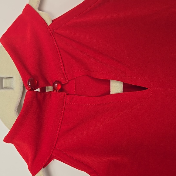 VENUS Vibrant Red Midi Dress with Cut-Out Sleeves - Picture 3 of 8